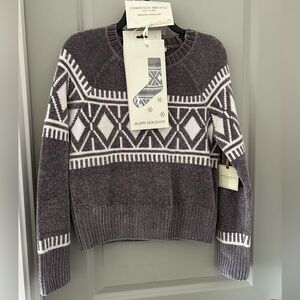 Christian Siriano New York I Women’s Sweater & Socks Set